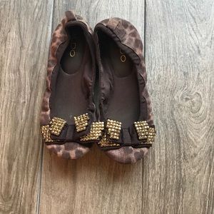 Aldo flats size 5